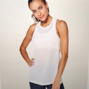 Lululemon miles ahead tank size 6